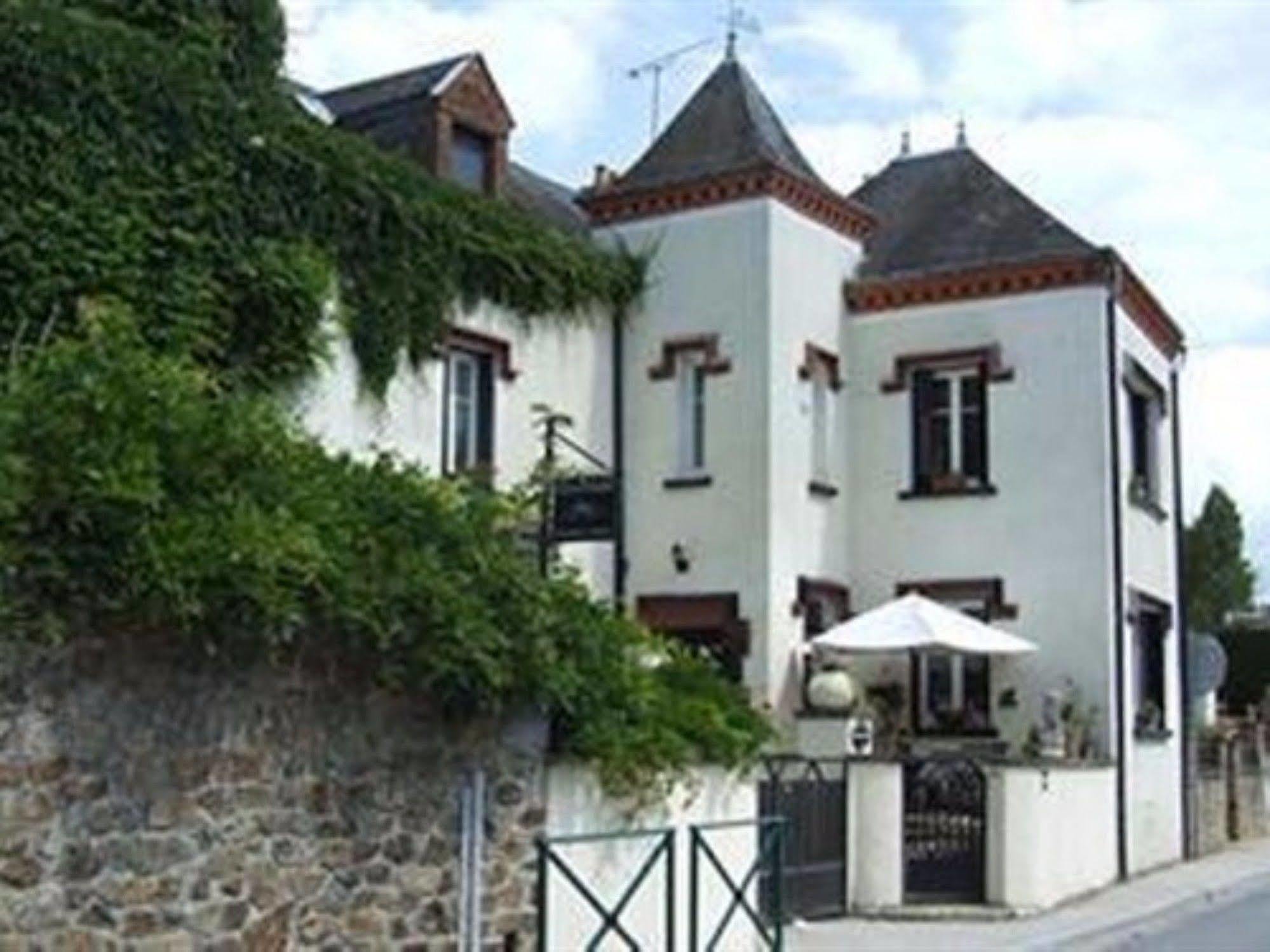 Sunset House Chambres De Hotes Magnac-Laval Exteriér fotografie